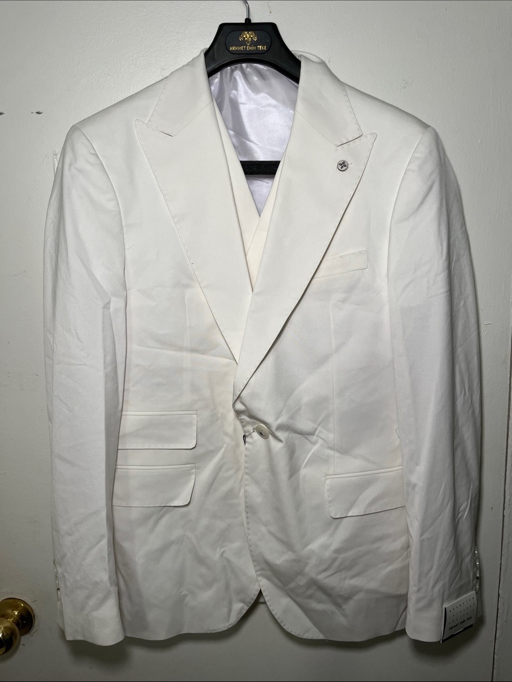 Cream Two-Button Suit Jacket - Classic Formal Blazer + Button Up & BowTie